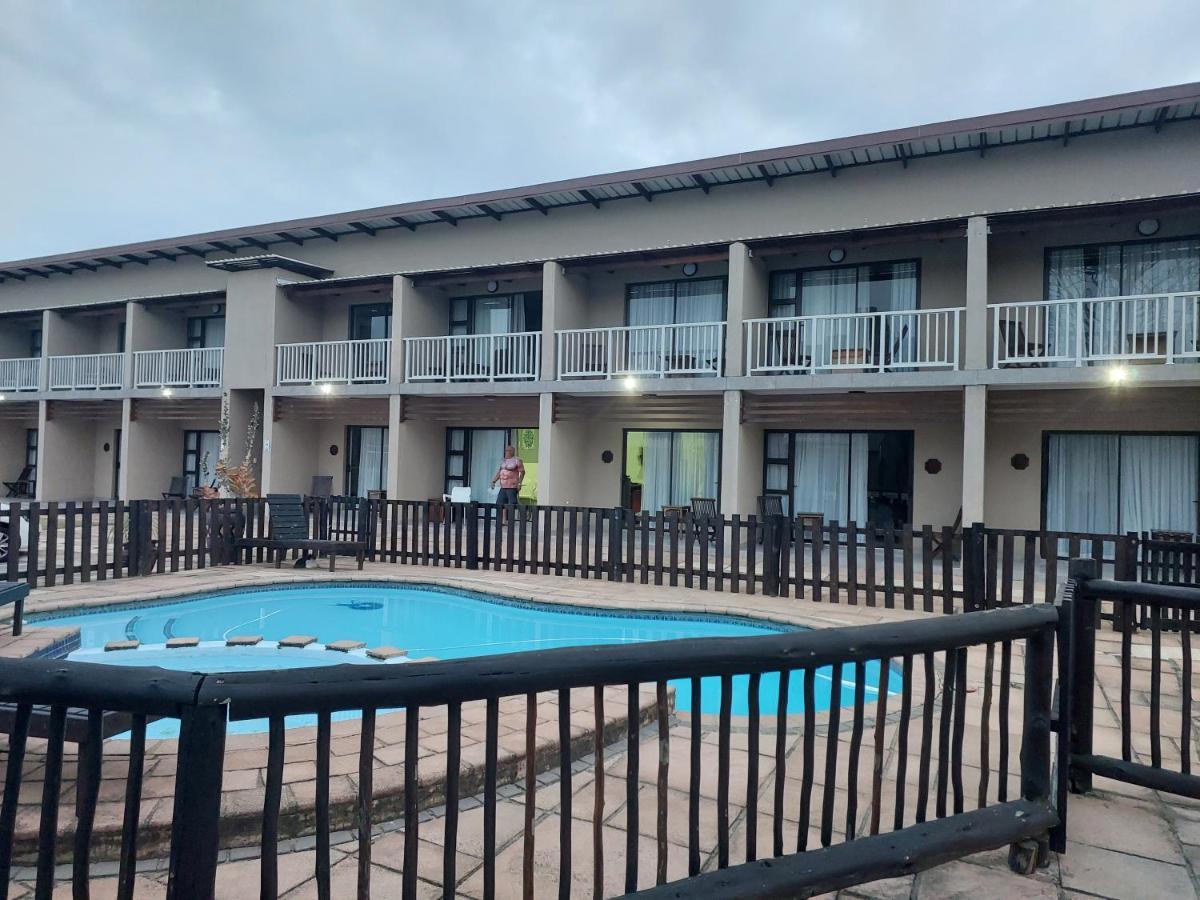 Hippo Lodge Apartments เซนต์ลูเซีย ภายนอก รูปภาพ