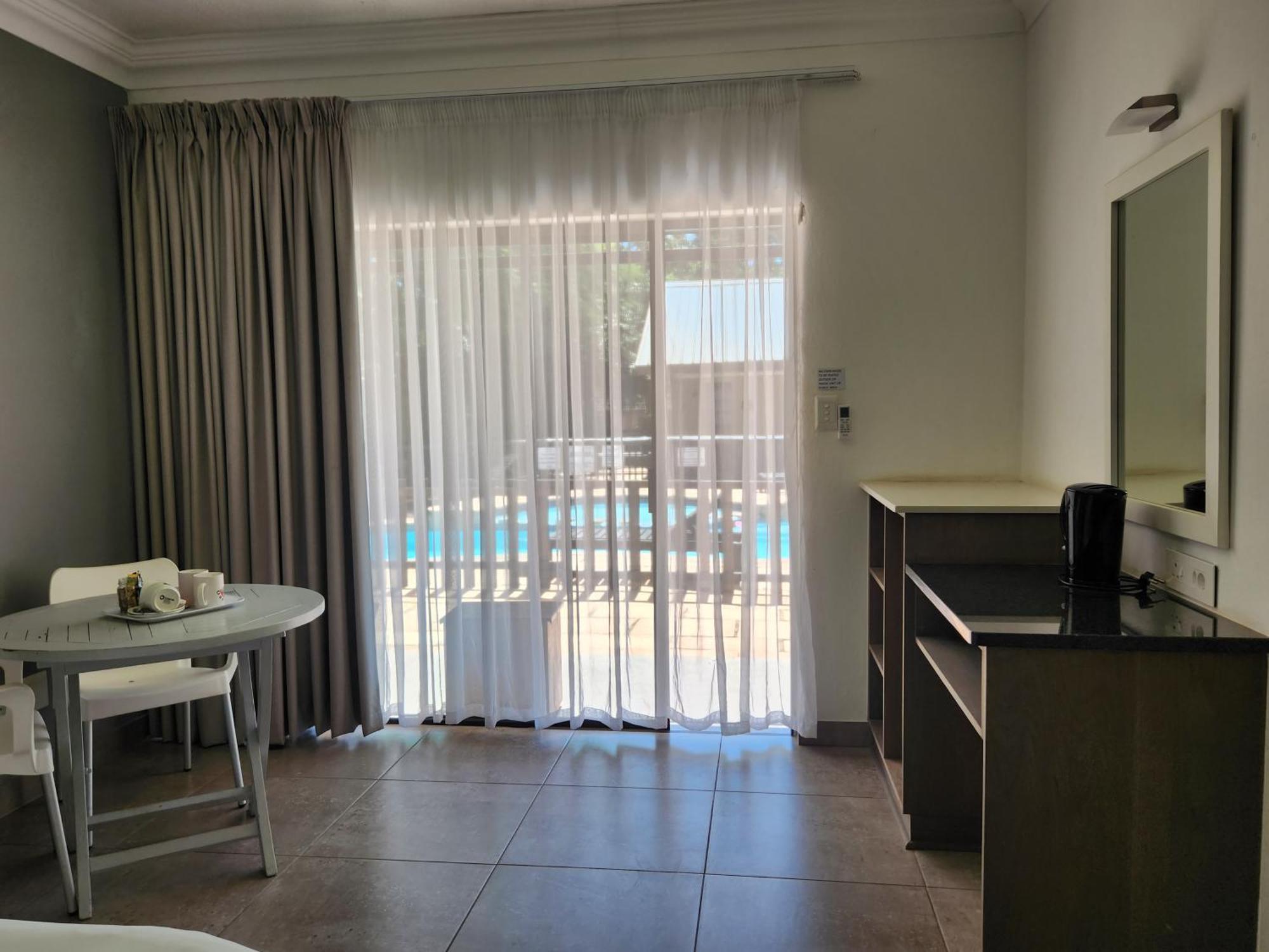 Hippo Lodge Apartments เซนต์ลูเซีย ภายนอก รูปภาพ