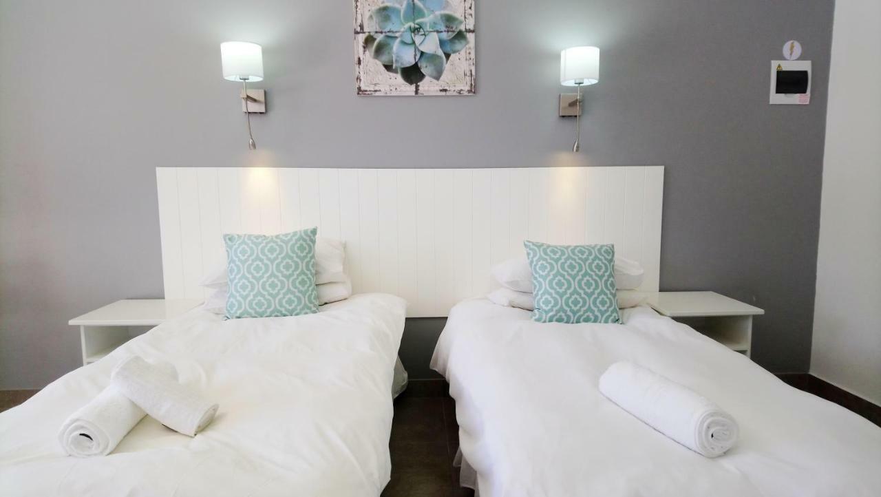 Hippo Lodge Apartments เซนต์ลูเซีย ภายนอก รูปภาพ